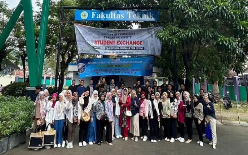 Lawatan Akademik Dari Center Of Studies For Town And Regional Planning